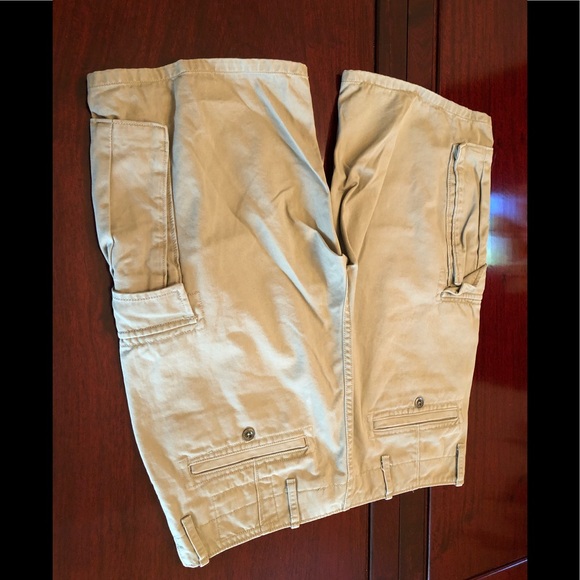 Men's Levi Cargo Shorts W32 - Picture 3 of 4